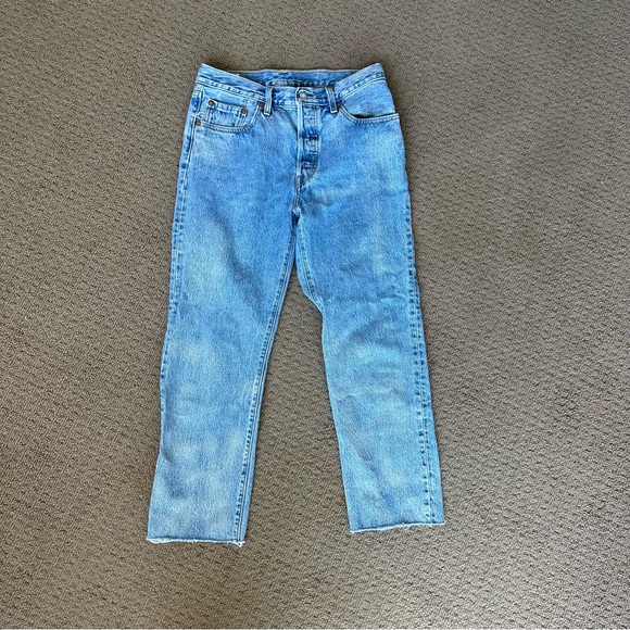 Levi’s 501 blue straight leg jeans - Picture 2 of 7